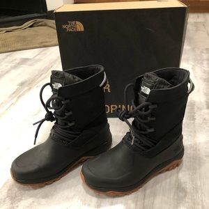 Women’s North Face Yukiona Mid Boot